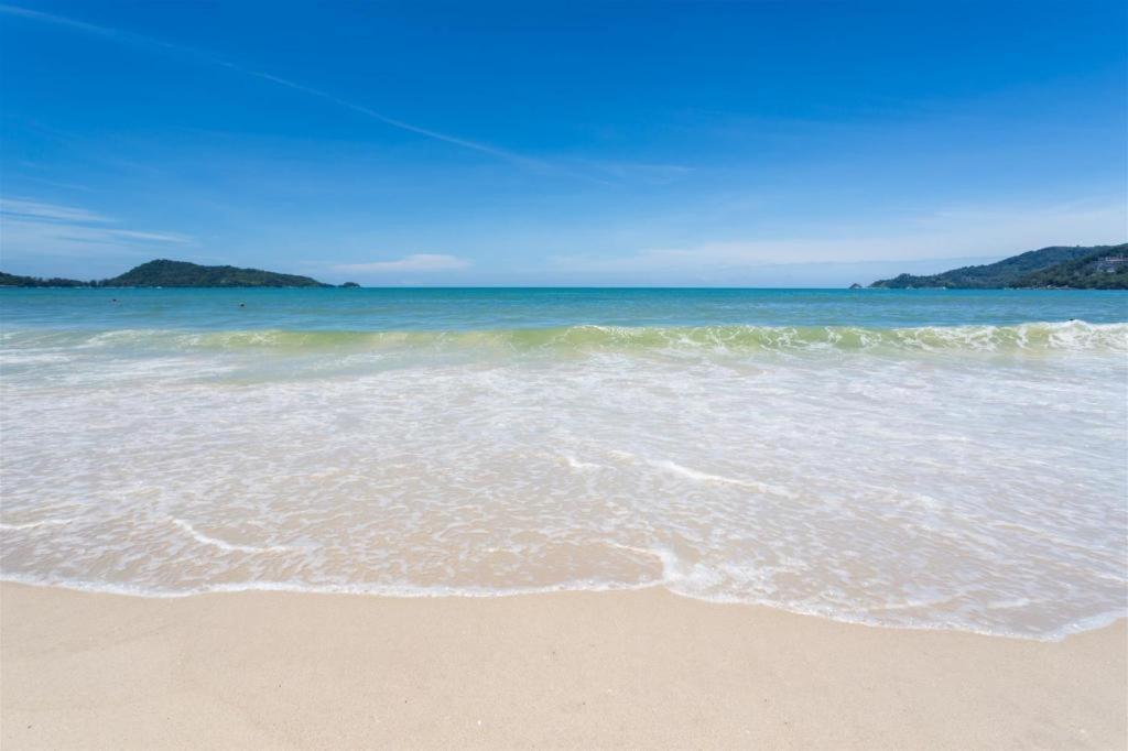 Oyo 343 Wanna Marine Hotel Patong Luaran gambar