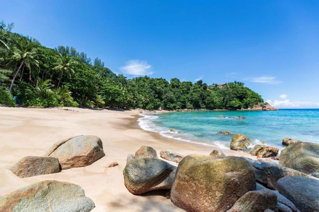 Oyo 343 Wanna Marine Hotel Patong Luaran gambar