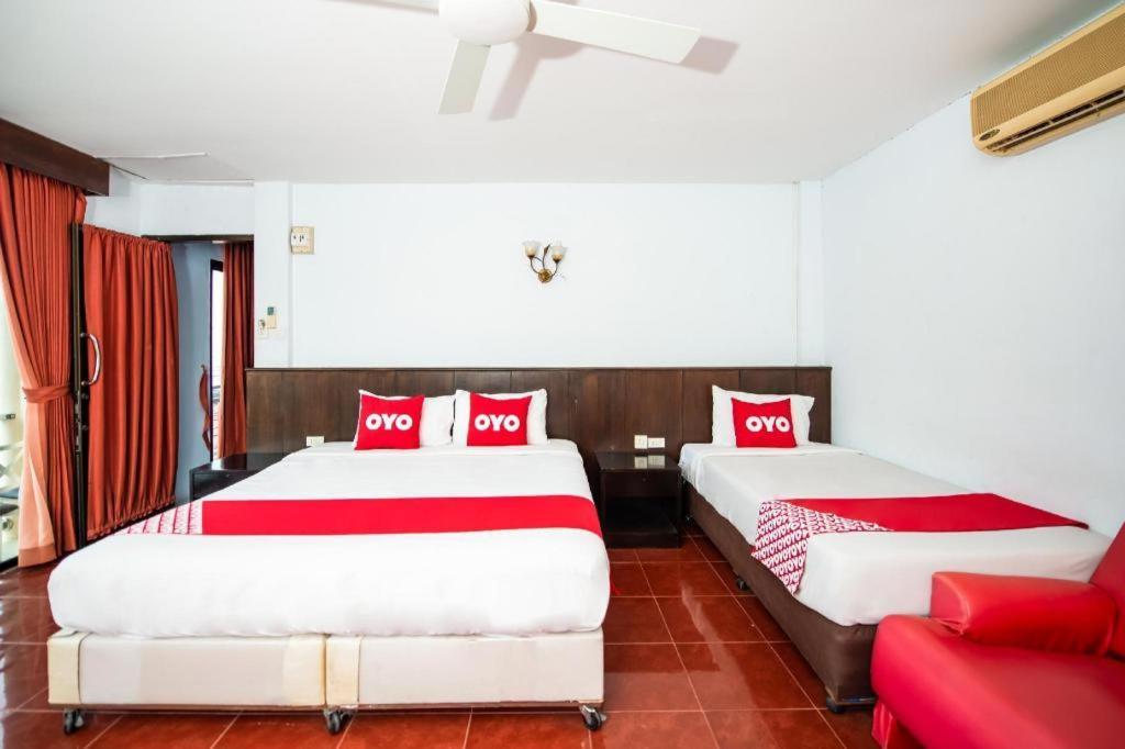 Oyo 343 Wanna Marine Hotel Patong Luaran gambar