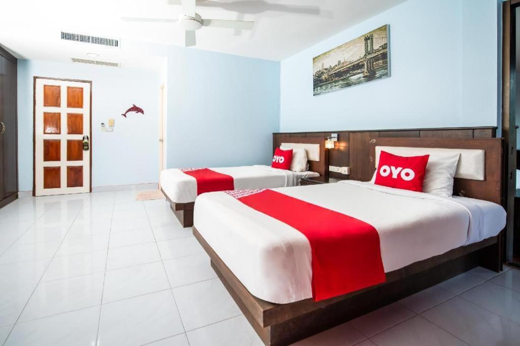 Oyo 343 Wanna Marine Hotel Patong Luaran gambar
