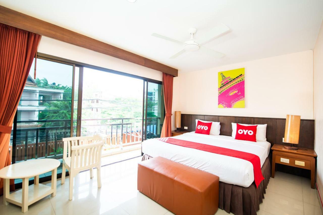 Oyo 343 Wanna Marine Hotel Patong Luaran gambar