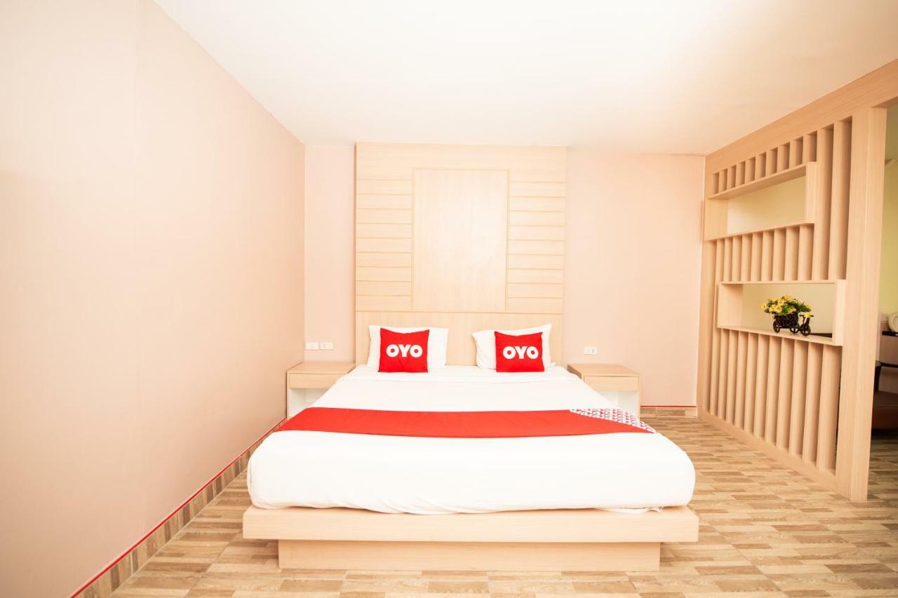 Oyo 343 Wanna Marine Hotel Patong Luaran gambar